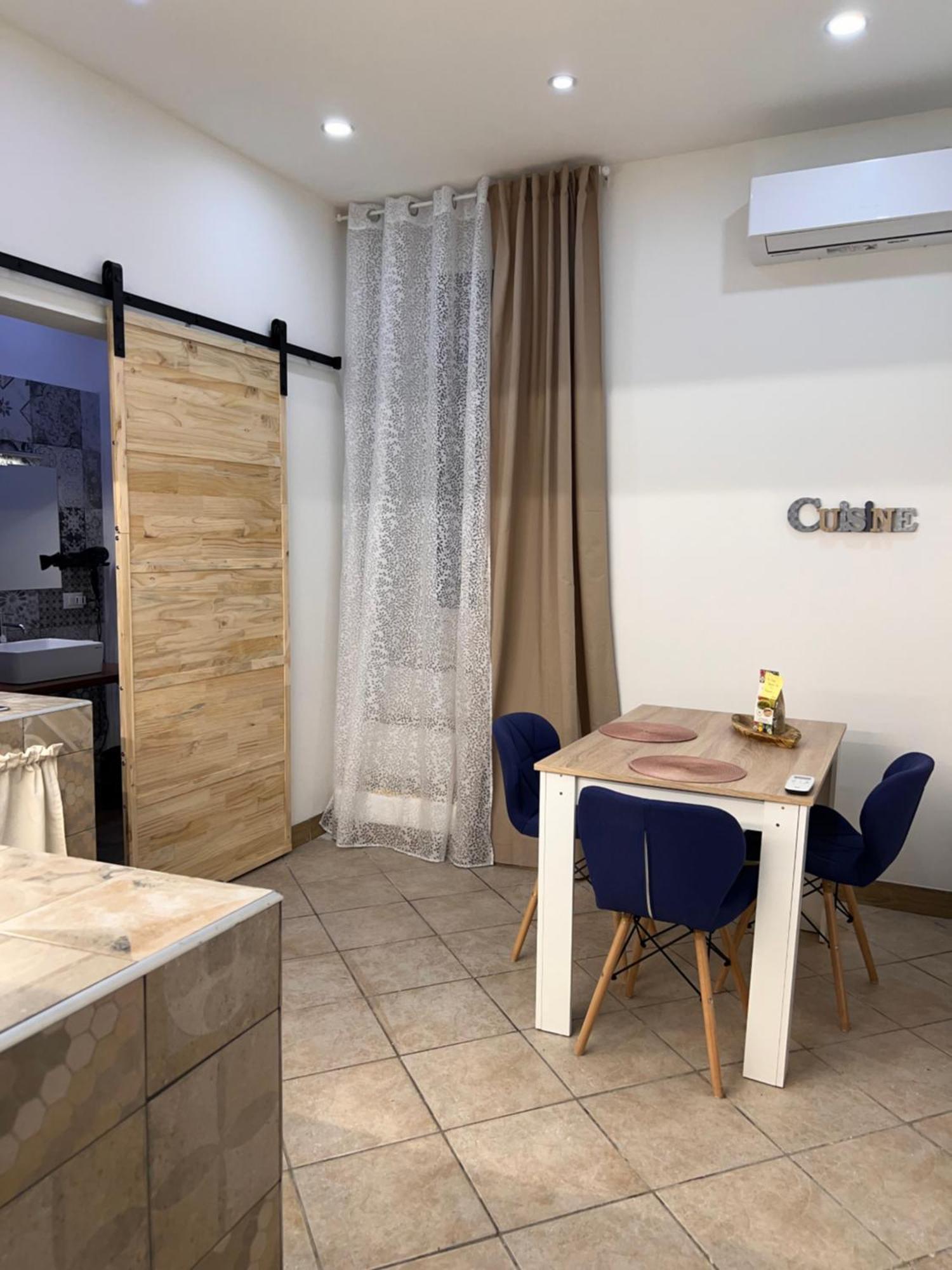 Porta Dei Greci Bed & Breakfast Palermo Bagian luar foto